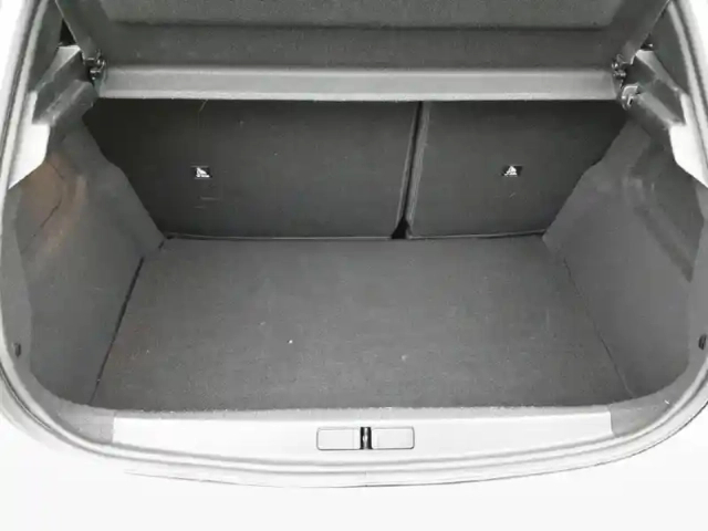 Peugeot 208 hybrid 100 e-dcs6 — photo 6