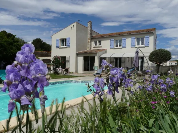 Vends maison 145m² Bouzigues. Accès à l'étang 4mn