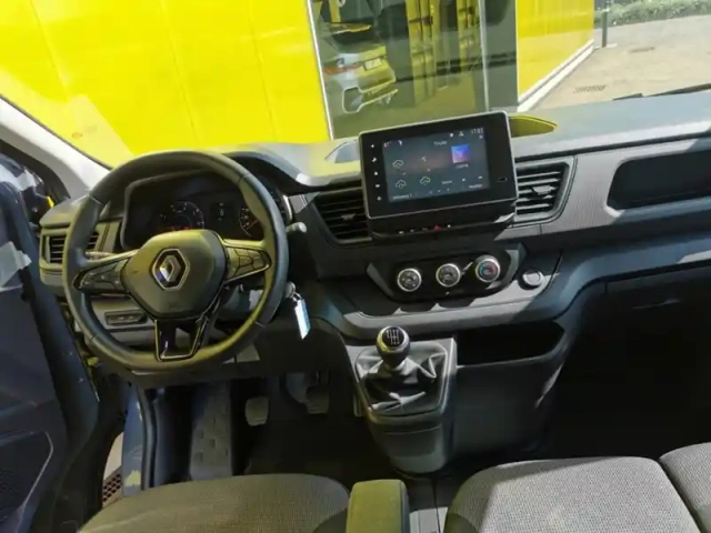 Renault Trafic l2h1 3,0t 9 places zen 2.0 dci — photo 9