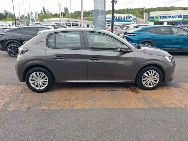 Peugeot 208 puretech 75 s&amp;s bvm5 — photo 4