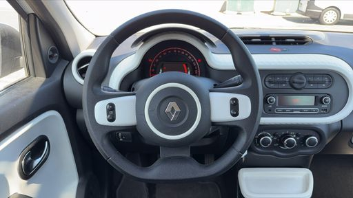 Renault Twingo 1.0 SCe 70 - Intens – 2015 – 41085 km – Essence – Boîte Manuelle — photo 26