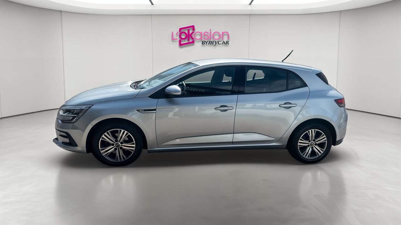 Renault Megane IV Berline TCe 140 — photo 2