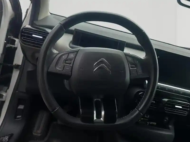 Citroën C4 bluehdi 110ch s&amp;s shine — photo 12