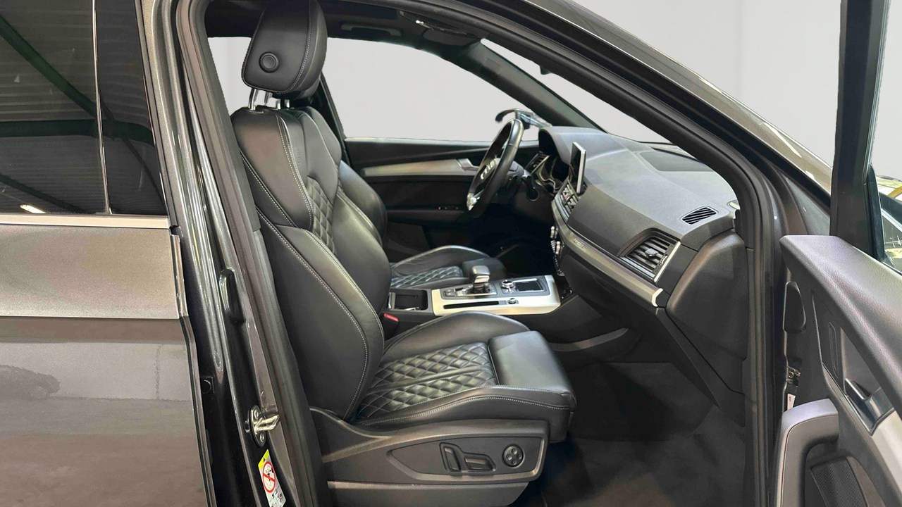 Audi Q5 55 TFSI e 367 S tronic 7 Quattro — photo 34