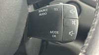 Renault Mégane 1.3 TCe 140ch FAP Limited 136g — photo 17