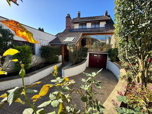 Maison 6 pièces 104 m²