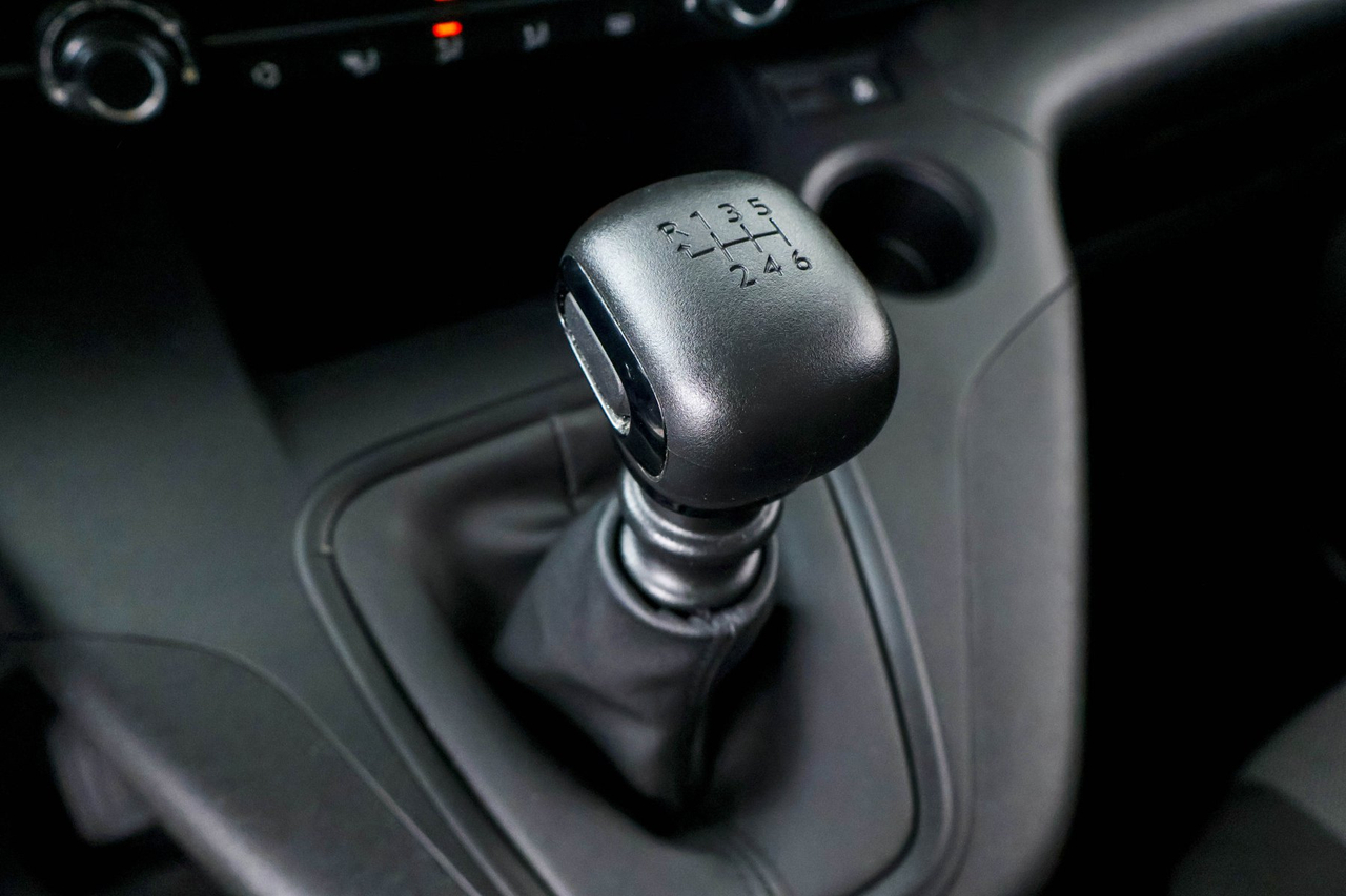Peugeot Rifter — photo 23