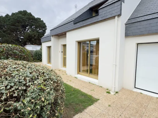 Maison individuelle des années 80 - Quartier de la Gaudinière, en fond de lotissement privatif, à de