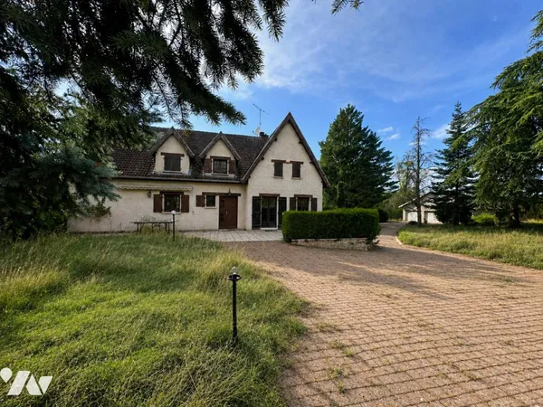Maison 8 pièces 160 m²