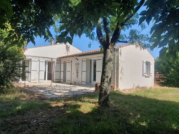 Maison de plain-pied de 127 m² avec Garage de 55 m²