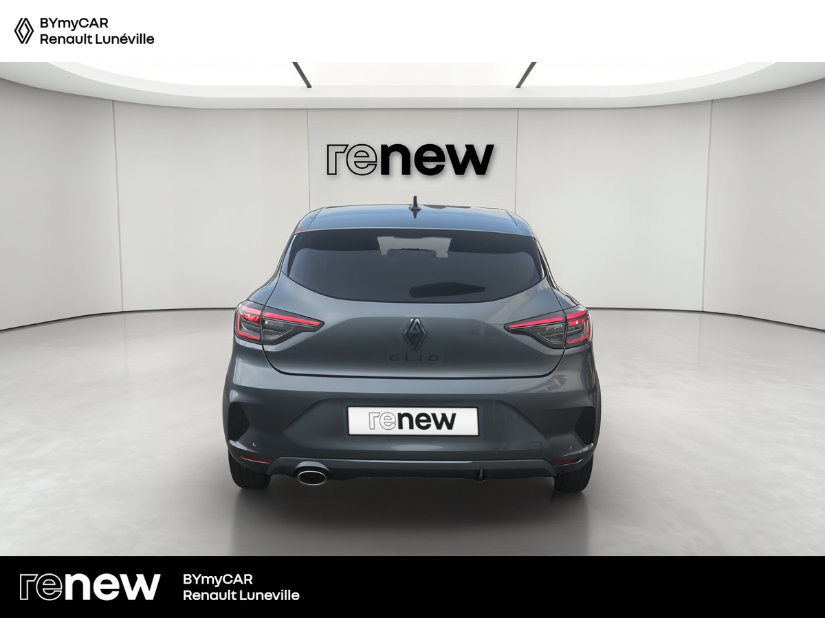 Renault Clio TCe 90 — photo 4