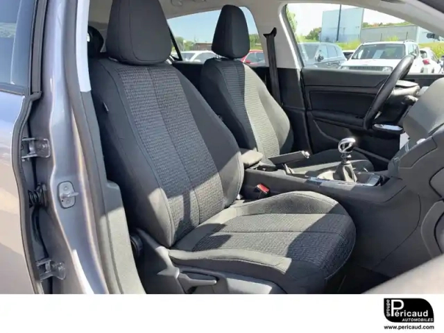 Peugeot 308 puretech 110ch s&amp;s bvm6 — photo 26