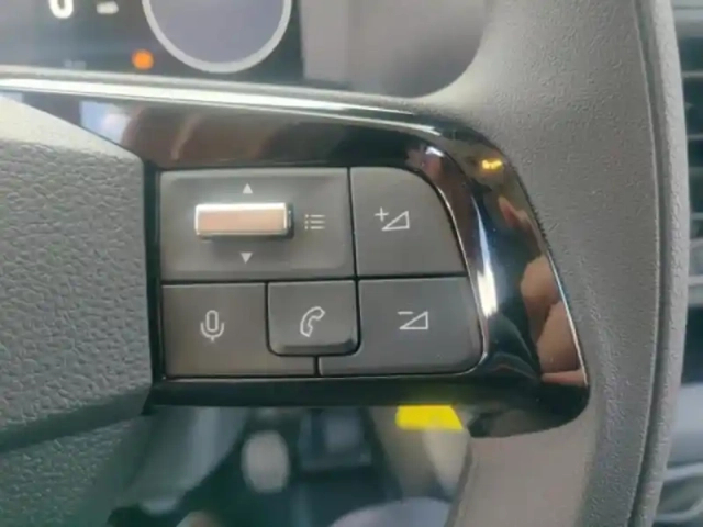 Fiat Scudo fg m 2.2 diesel 150ch pack premium connect — photo 13