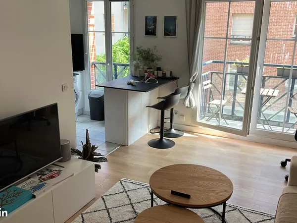 T2 meublé 39 m² Vieux-Lille, balcon, box en option