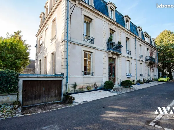 Bureaux 92 m² NANCY