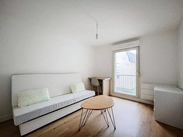 Studio 1 pièce 19 m²