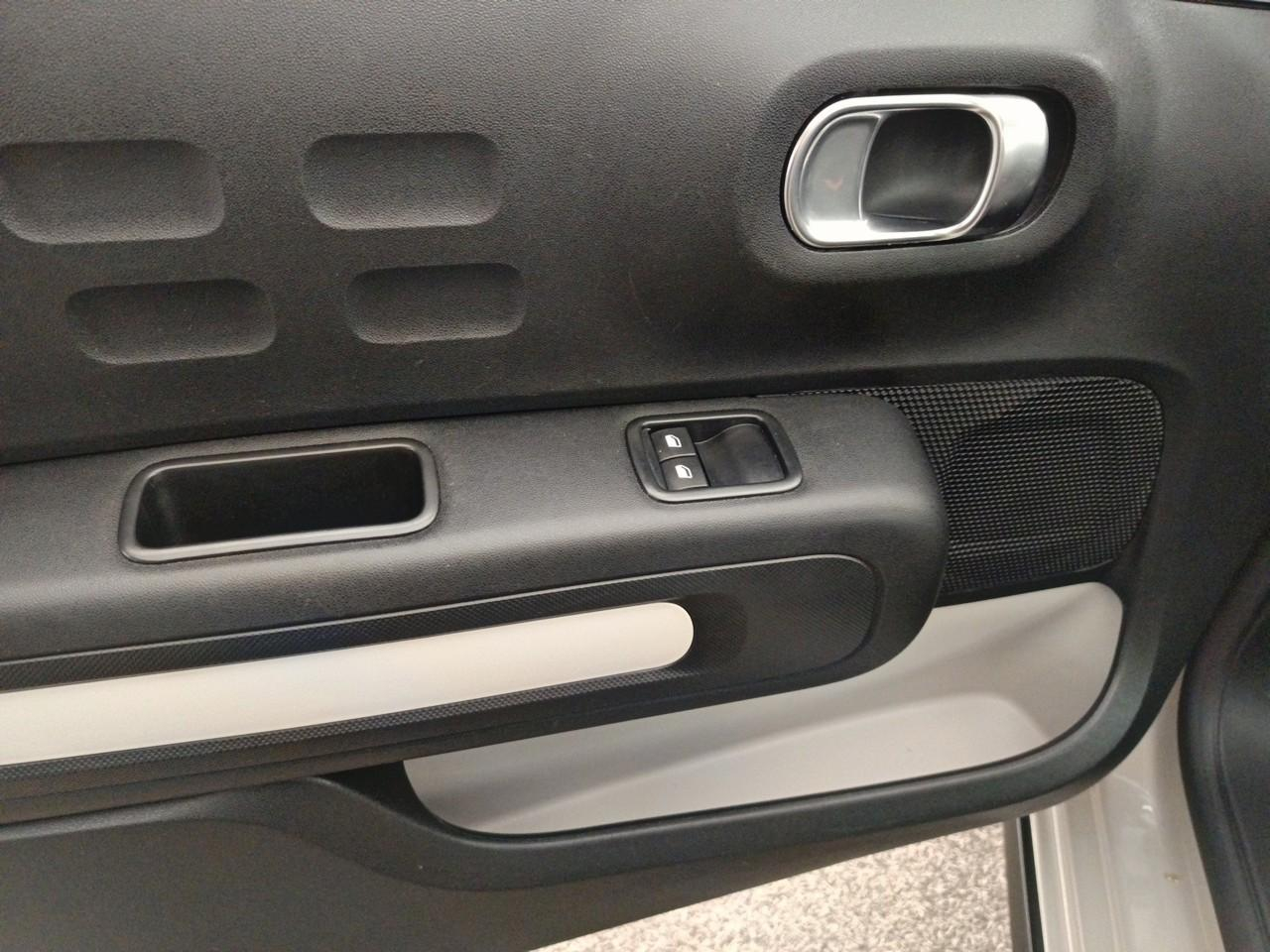 Citroën C3 puretech 83 ch bvm5 plus — photo 20