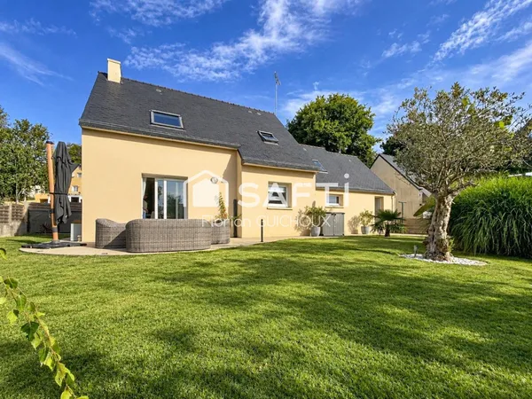 Maison familiale au coeur de Briec