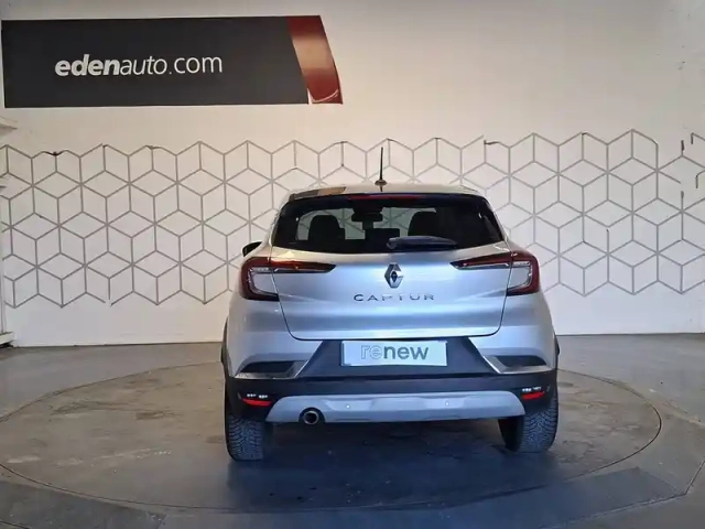 Renault Captur blue dci 95 — photo 4