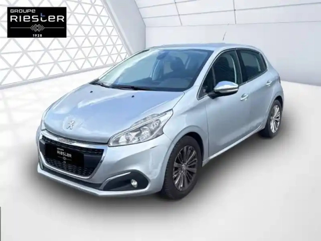 Peugeot 208 1.2 puretech 110ch s&amp;s bvm5