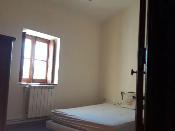 Chambre à louer dans un grand appartement lumineux et calme avec terrasse au Centre Ville