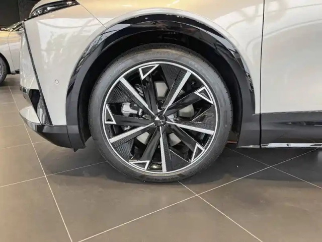 Ds N8 n°8 230 ch fwd standard range — photo 59