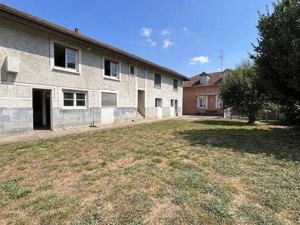 Maison 9 pièces 185 m²