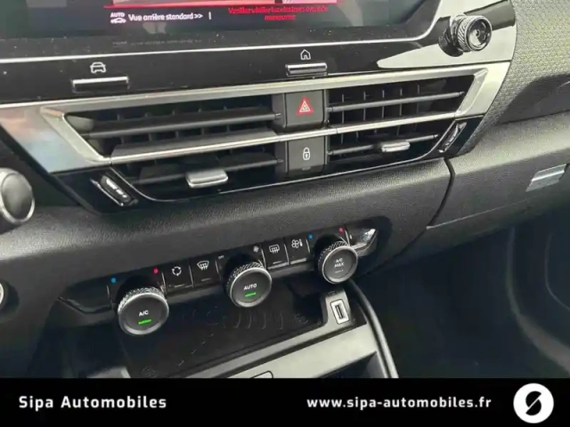 Citroën C4 puretech 130 s&amp;s eat8 — photo 19