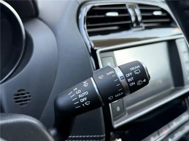 Jaguar F-Pace v6 3.0 d - 300 ch awd bva8 — photo 31