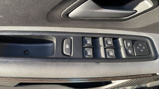Dacia Jogger 1.6 140 Hybrid EDC - Extreme – 2023 – 44112 km – Hybride essence – Boîte Automatique — photo 3