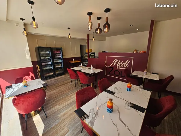Pizzeria restaurant