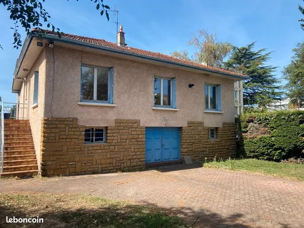 Direct propriétaire - Maison individuelle de 230 m² au sol avec jardin à Francheville