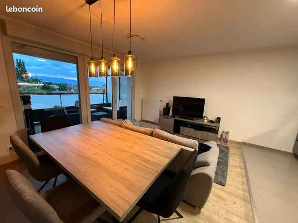 Appartement 3 pièces à louer - à 5 min à pied de la frontière suisse