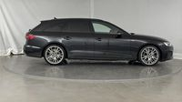Audi A4 Avant 35 TDI 163ch Competition S tronic 7 — photo 4