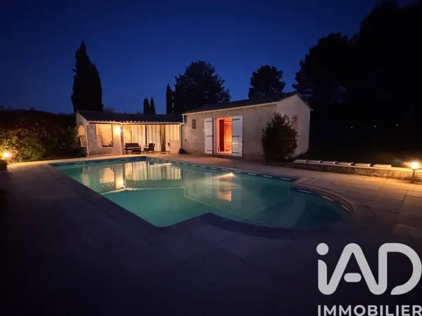 Maison 6 pièces 180 m²