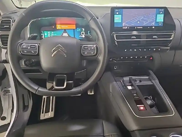 Citroën C5 Aircross hybride rechargeable 225 e-eat8 — photo 28