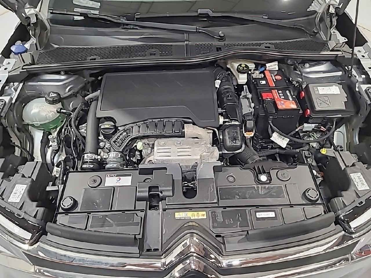 Citroën C4 X puretech 130 s&s eat8 shine — photo 15