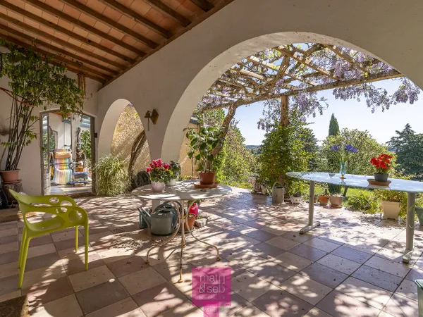 Maison 6 pièces 164 m²