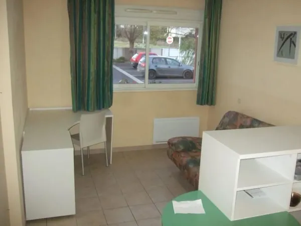 Studio 1 pièce 23 m²