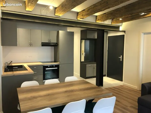 Appartement hyper centre 64m2