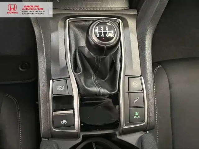 Honda Civic 1.5 i-vtec 182 — photo 17