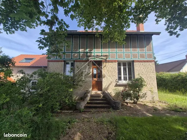 Propriété 8 pièces 139 m²