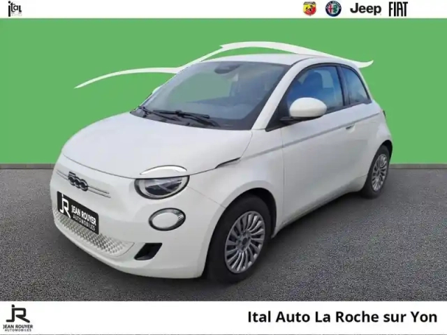 Fiat 500 e 95ch action