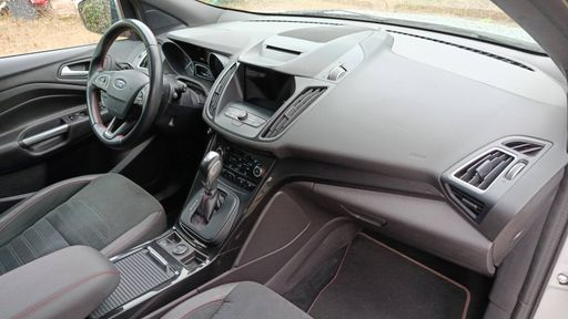 Ford Kuga 2.0 TDCi 150 AWD Powershift - ST-Line – 2019 – 120149 km – Diesel – Boîte Automatique — photo 22