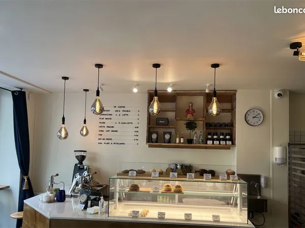 Local commercial 39 m² PARIS