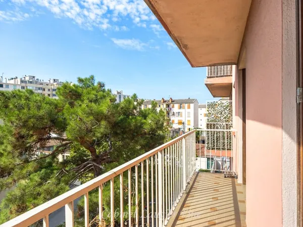 Quartier Bon-Secours - Appartement T3 de 58,89 m2 avec Balc