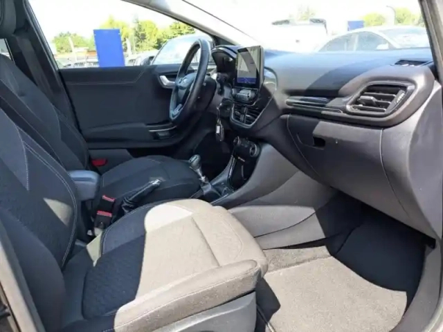 Ford Puma 1.0 flexifuel 125ch s&amp;s mhev titanium — photo 12