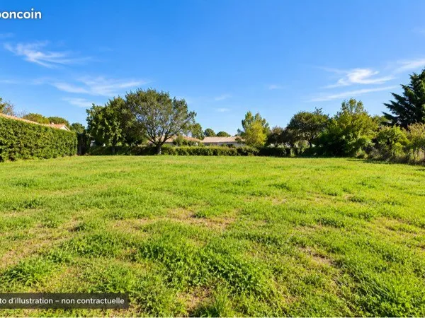 Terrain constructible ~500 m² - Audenge - Zone UC