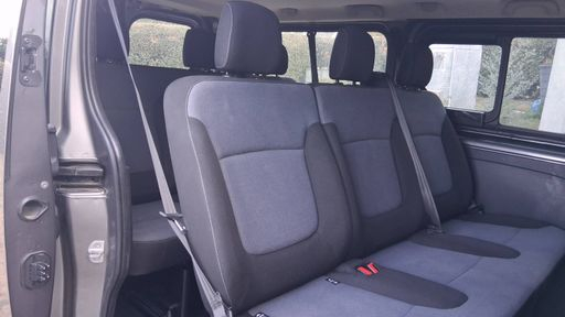 Opel Vivaro Combi 1.6 CDTi BiTurbo 125 - Pack Clim + – 2017 – 126133 km – Diesel – Boîte Manuelle — photo 20