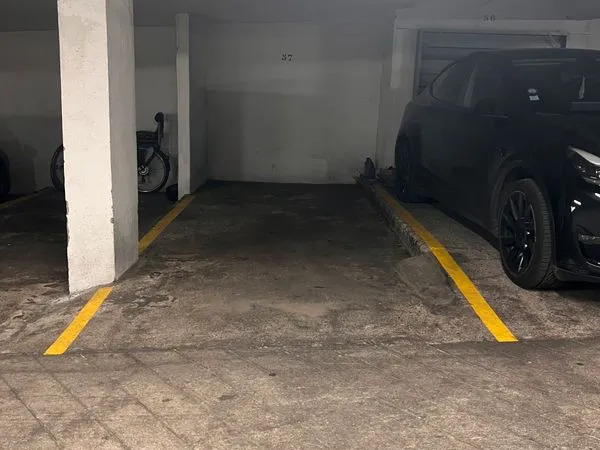 Loue place de parking